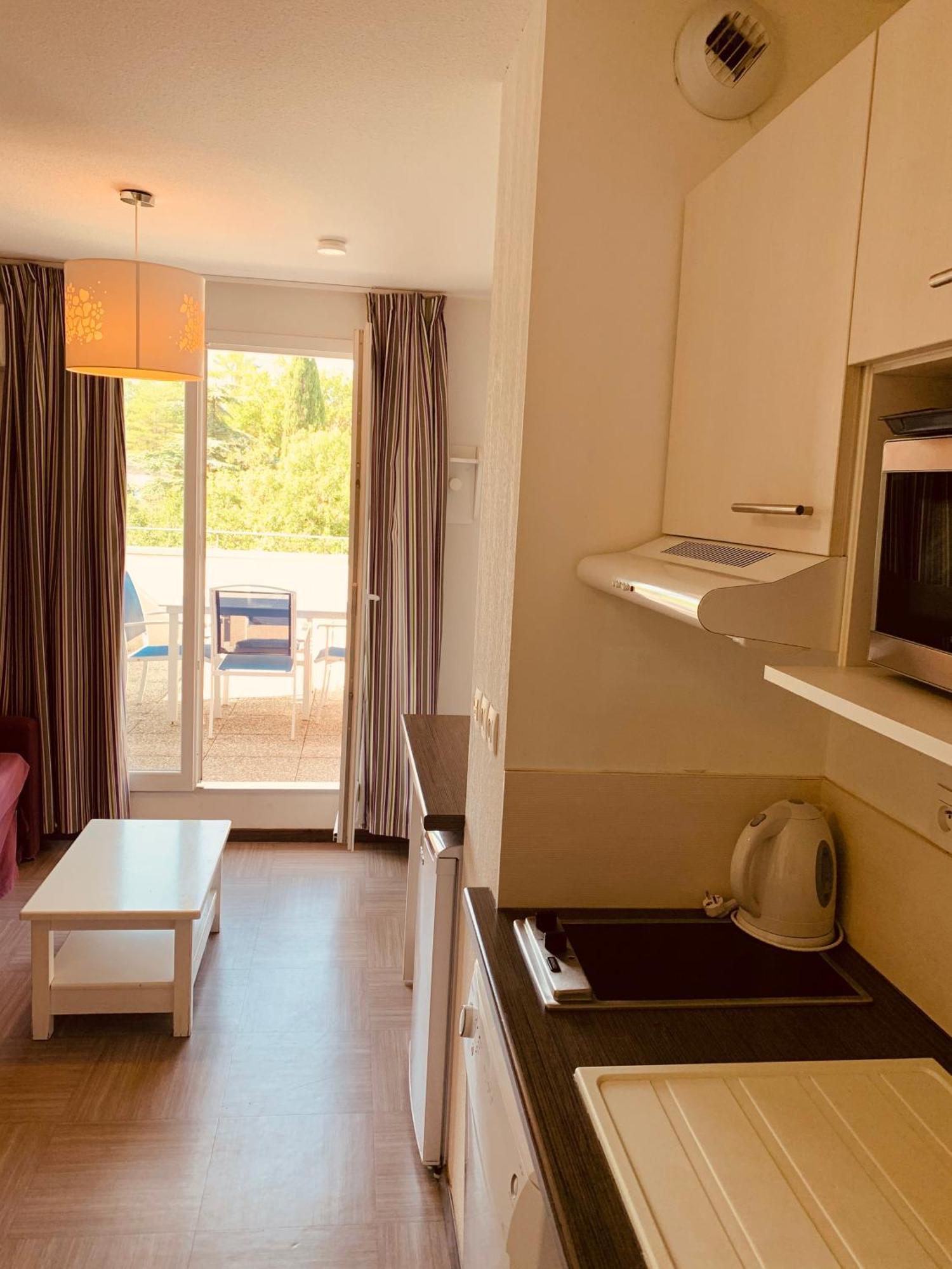 Terres De France - Residence Cote Provence Greoux-les-Bains Exterior photo